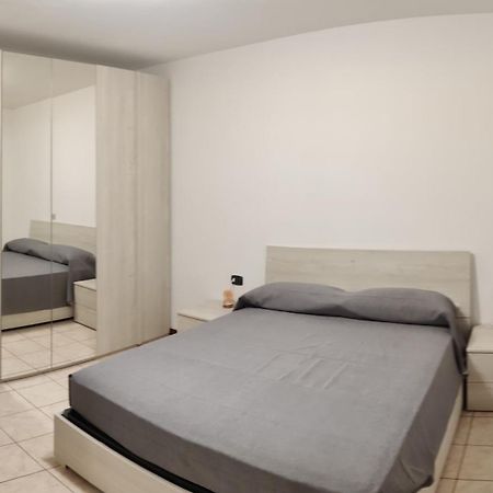 La Casa Ciarlasca Lacchiarella 外观 照片