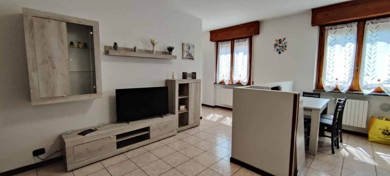 La Casa Ciarlasca Lacchiarella 外观 照片