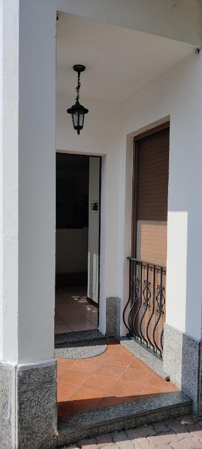 La Casa Ciarlasca Lacchiarella 外观 照片